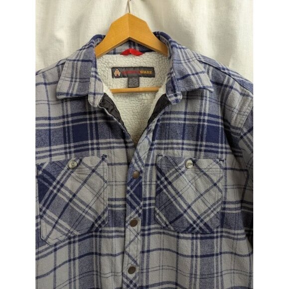 AmericaWare Men's XL sherpa lined flannel, snap closure, gray and blue plaid - Picture 2 of 9